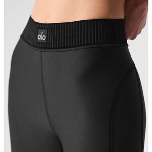 Airlift Line Up Legging